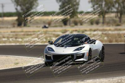 media/May-25-2025-Lotus Club Golden Gate (Sun) [[681474f0a2]]/Intermediate Group/Turn 4/